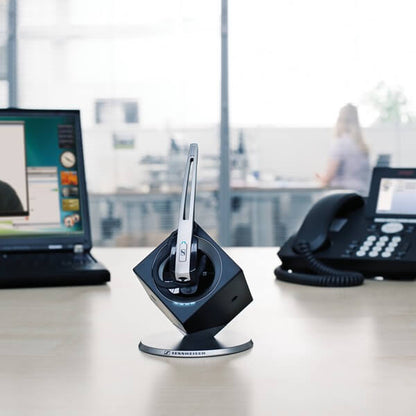 dw office on table